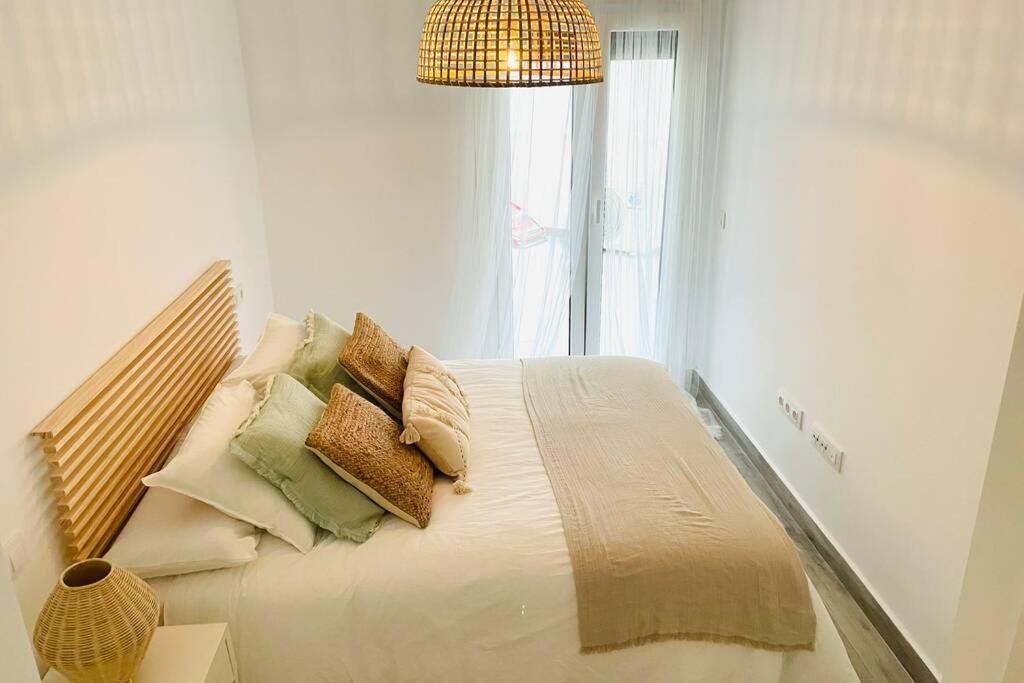 Precioso Apartamento Con Vistas Parciales, Garaje Y Piscina Tarifa Ngoại thất bức ảnh